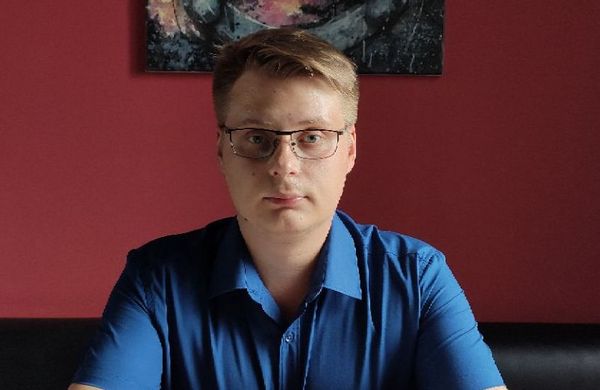 Михаил Козырев («Комфортел»)