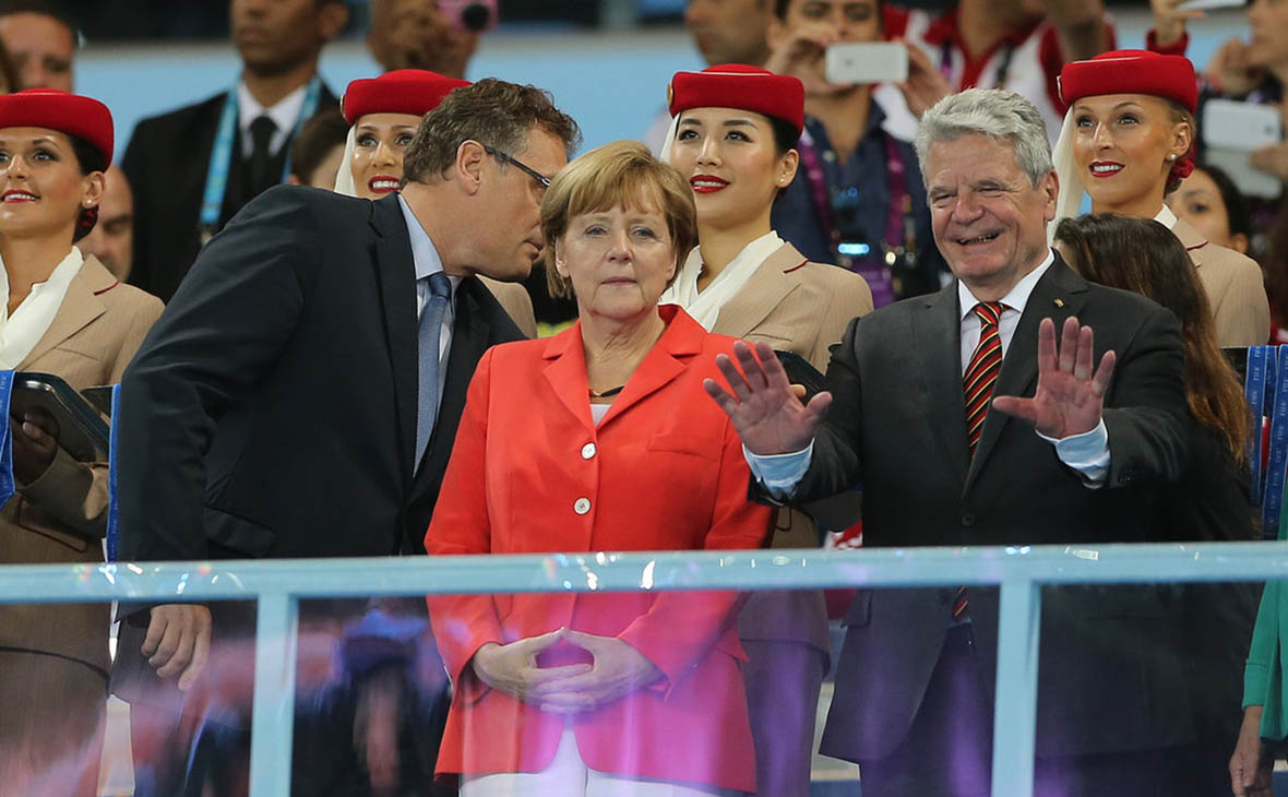 Меркель допустила проведение переговоров в случае ее поездки на ЧМ