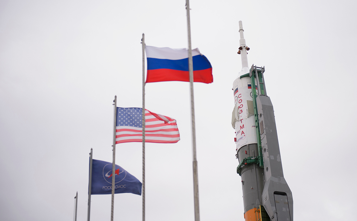«Роскосмос» выступил за резолюцию против гонки вооружения в космосе