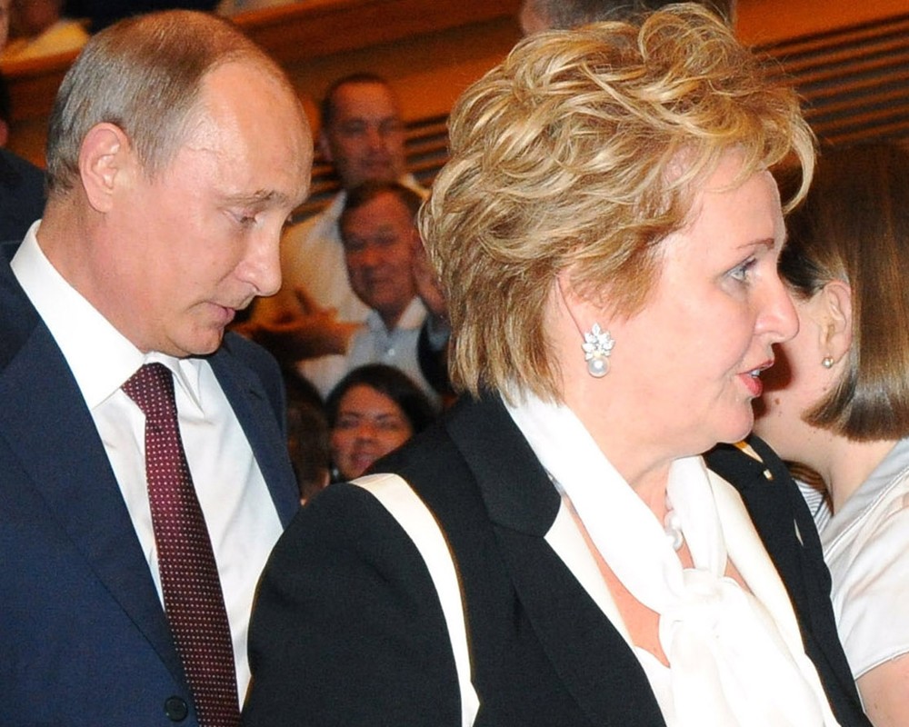 Людмила путина вышла замуж фото свадьбы Людмила путина вышла замуж фото свадьбы