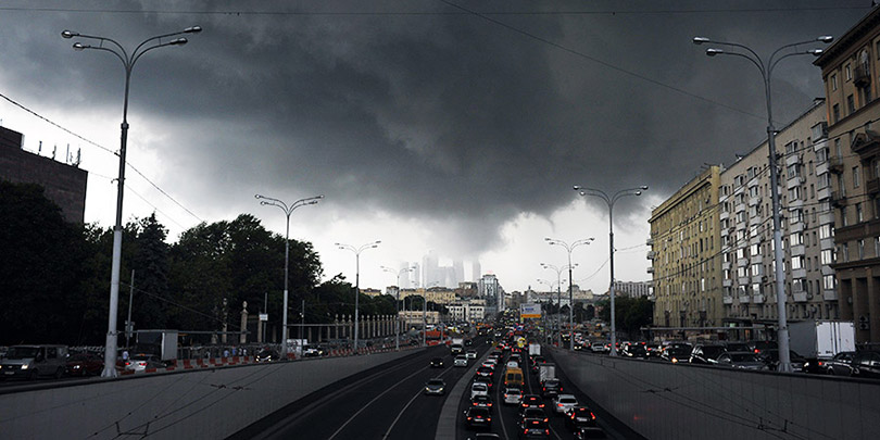 Пережила стихию: ливень в фотографиях москвичей