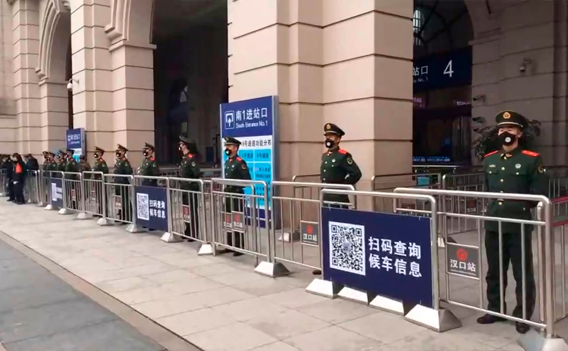 Посольство в Китае начало прорабатывать эвакуацию россиян из страны
