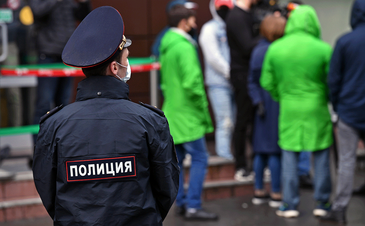 В Москве и Петербурге задержали участников пикетов в поддержку курьеров