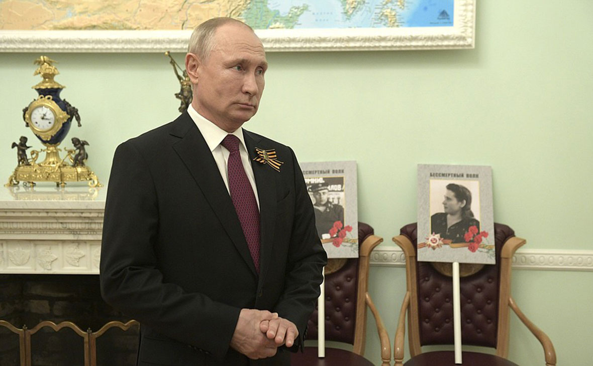 Путин пообещал провести «Бессмертный полк» на Красной площади