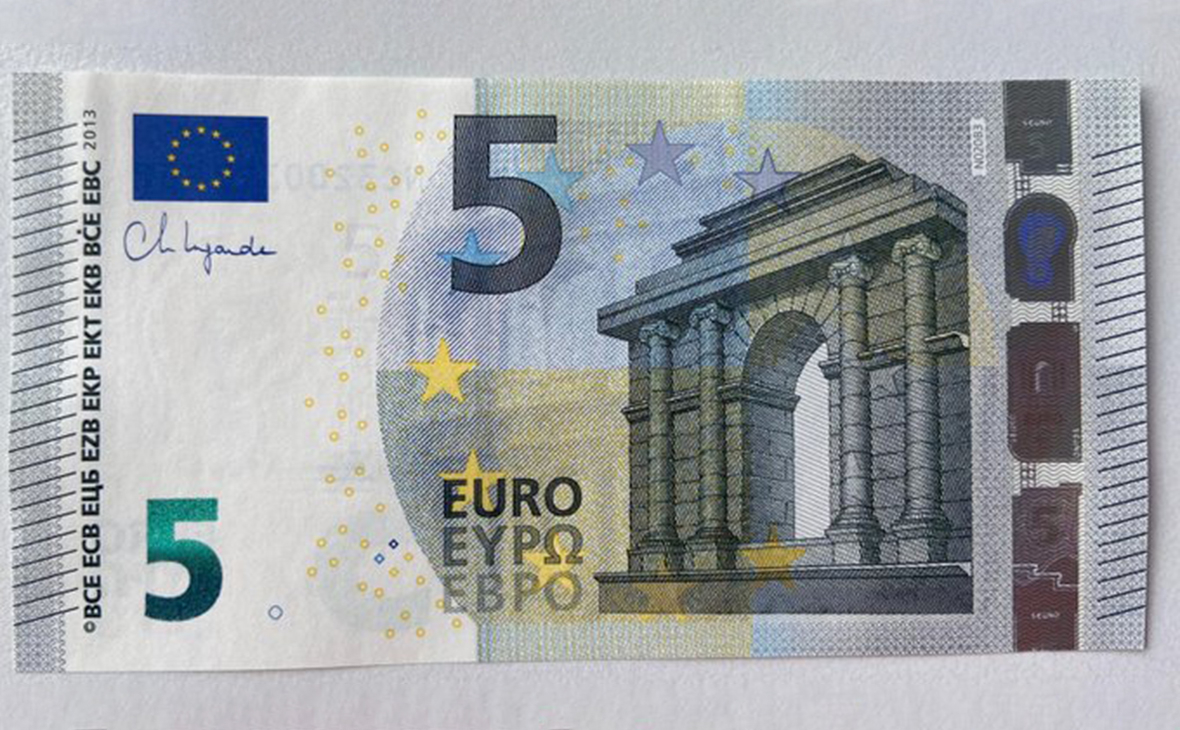 ЕЦБ показал обновленные банкноты евро