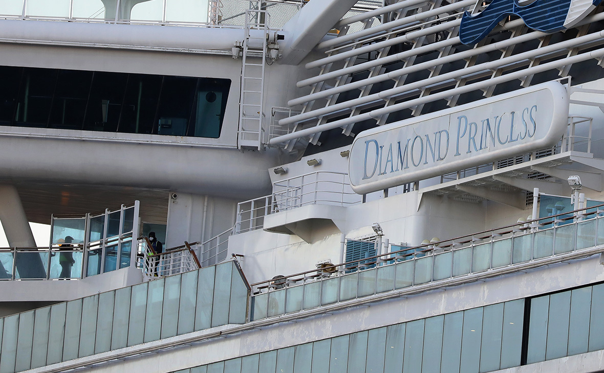 Пассажиры лайнера Diamond Princess рассказали о карантине на борту