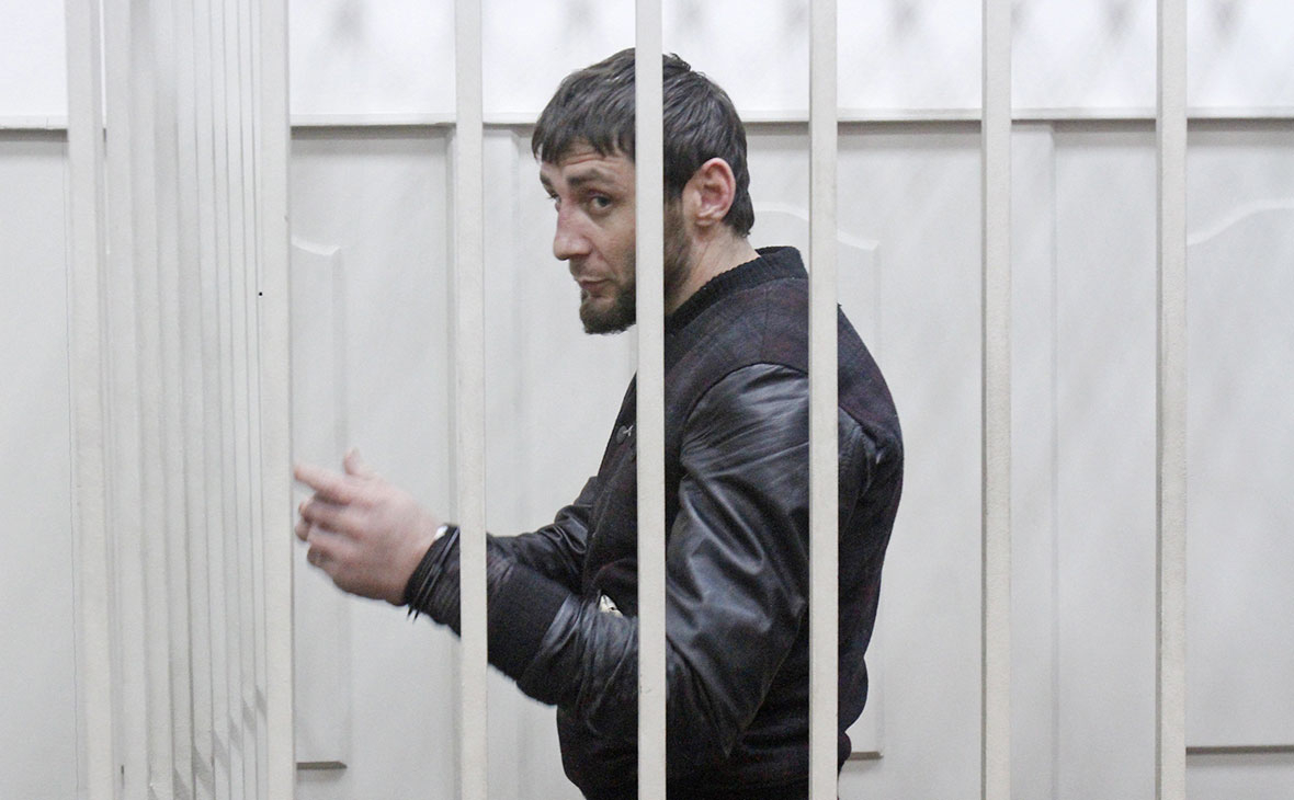 Суд постановил перевести осужденного за убийство Немцова из колонии