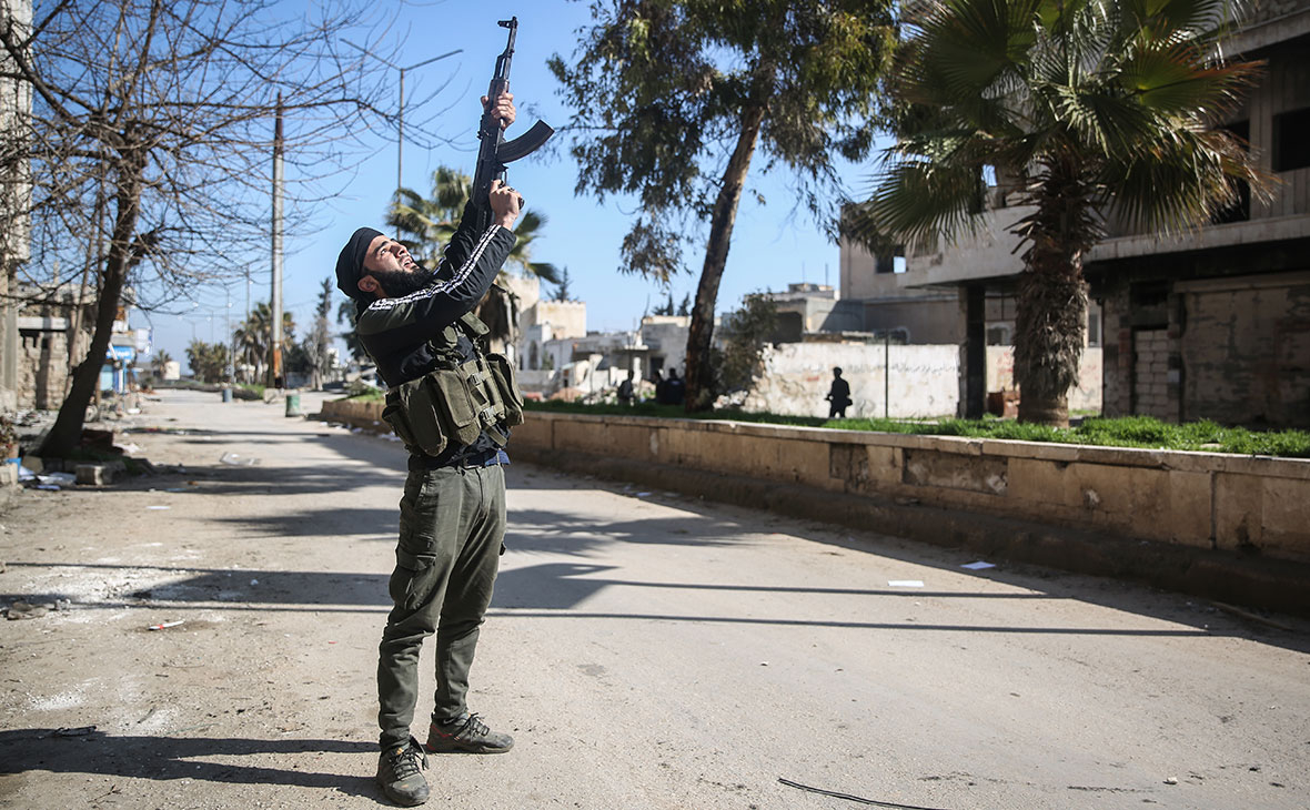 СМИ сообщили об отражении армией Сирии атак боевиков в Идлибе
