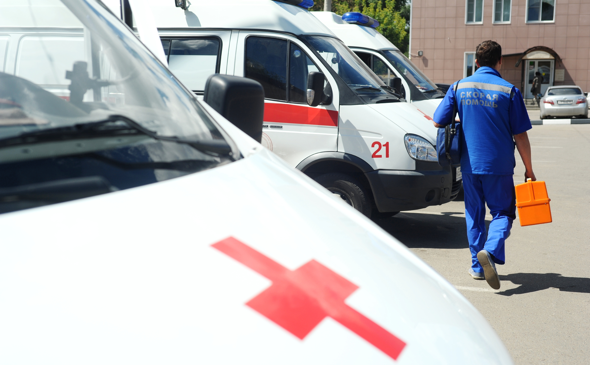 Более 30 детей госпитализировали из-за отравления в крымском лагере