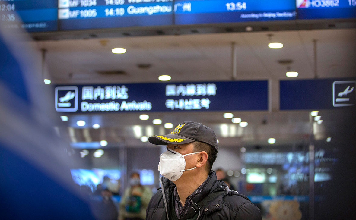 Аэропорт Уханя отменил все рейсы в Москву на фоне вспышки коронавируса