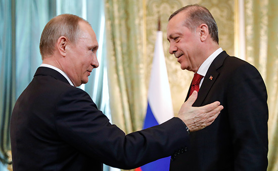 Владимир Путин и Реджеп Тайип Эрдоган (слева направо)
