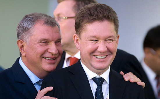 Главный исполнительный директор ПАО «Роснефть» Игорь Сечин и председатель правления ПАО «Газпром» Алексей Миллер (слева направо)




