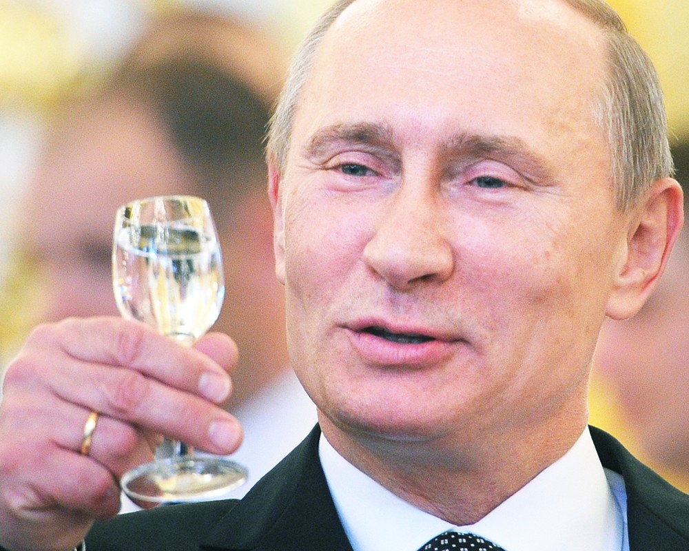 Михалков поздравление путина с днем рождения Михалков поздравление путина с днем рождения