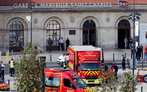<p>Вокзал в Марселе после нападения</p>
