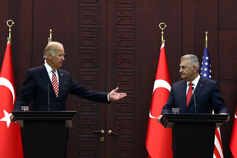 Совместная пресс-конференция ​вице-президента США Джозефа Байдена с премьером Турции Бинали Йылдырымом, 24 августа 2016 года


