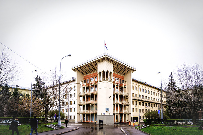 Штаб-квартира ФНПР в Москве на Ленинском проспекте, которую с советских времен называют Домом труда профсоюзов, — один из самых известных объектов, которым управляет федерация
