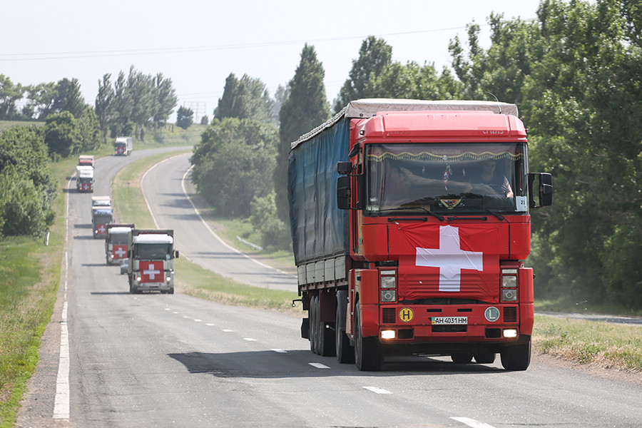 Прибытие гуманитарного конвоя в Донецк из Швейцарии. 7 июня 2017 года
