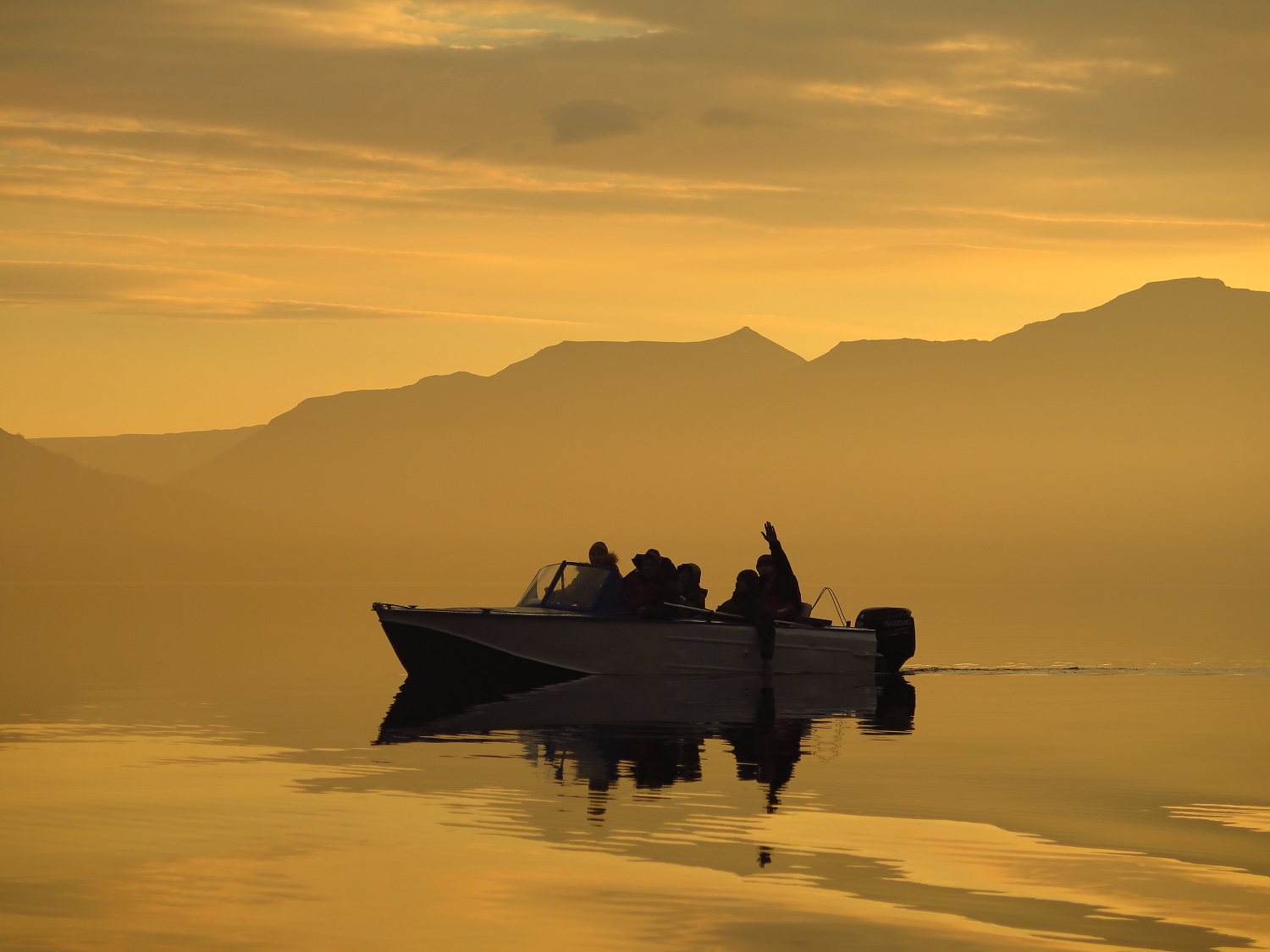 Закат на Озере Лама