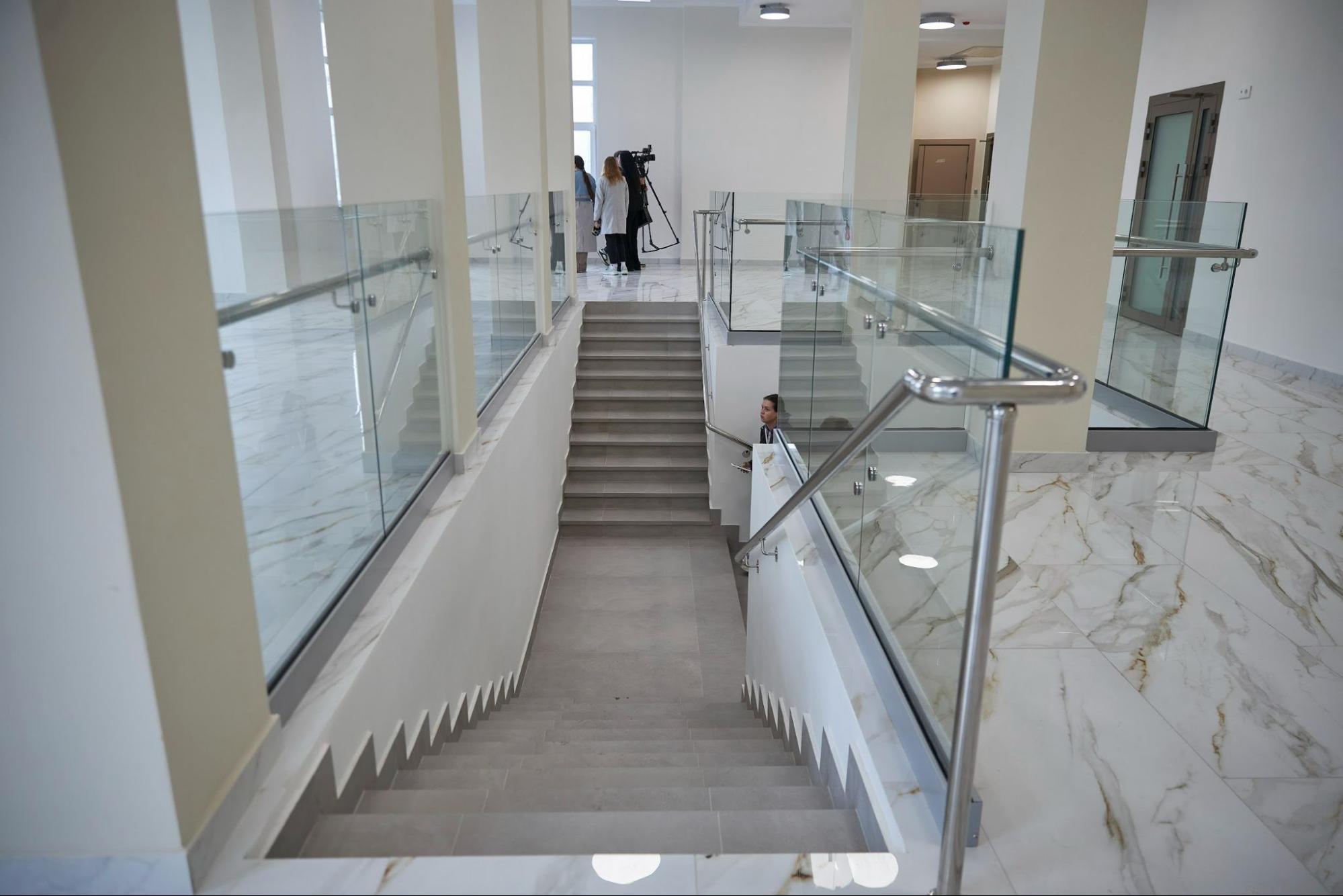 В Екатеринбурге открыли здание администрации Академического района