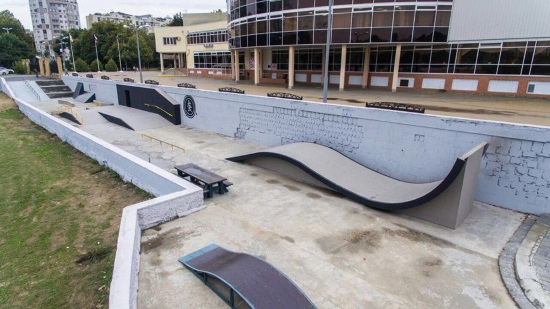 Сбербанк подарил Краснодару новый скейтпарк