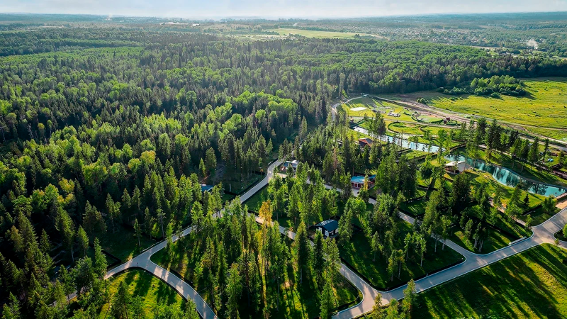 Основатель Ели Estate (Эстейт), о том, как выбрать загородный дом