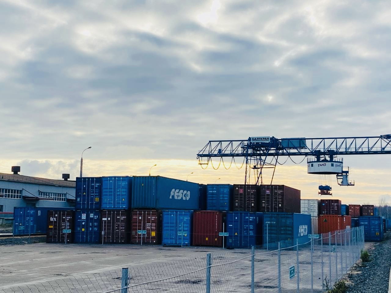 Почти 1 млн тонн грузов обработано на терминалах ГЖД в I квартале