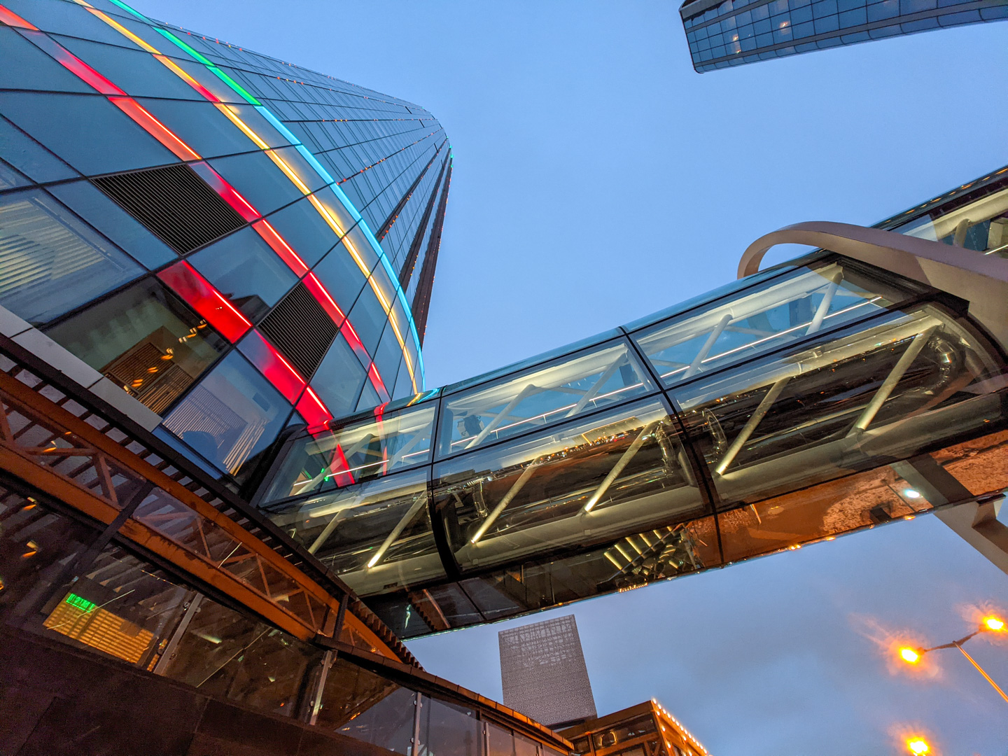 Дом на высоте: как живут резиденты «Башни Исеть» и зачем сюда переезжают