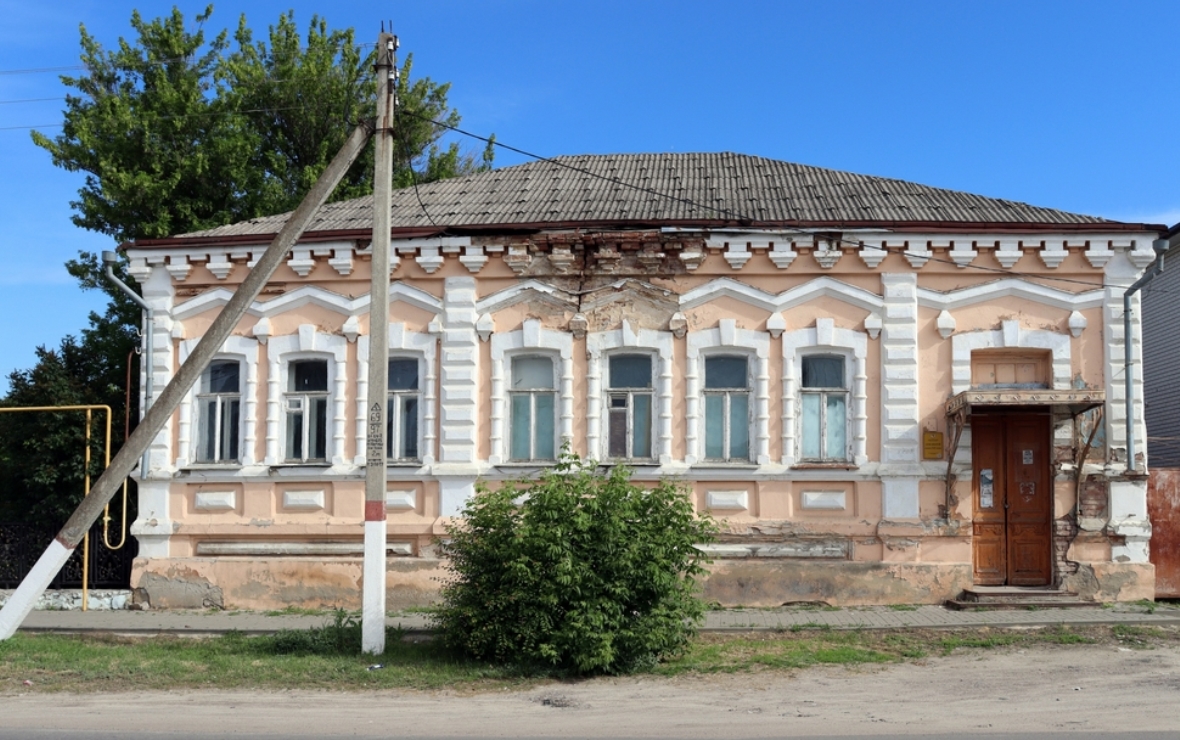 Объект культурного наследия на улице Дзержинского в городе Богучар Воронежской области (Фото: пресс-служба правительства Воронежской области)