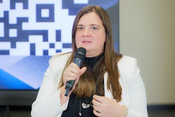 Ксения Колотенко, «Ленстройтрест»