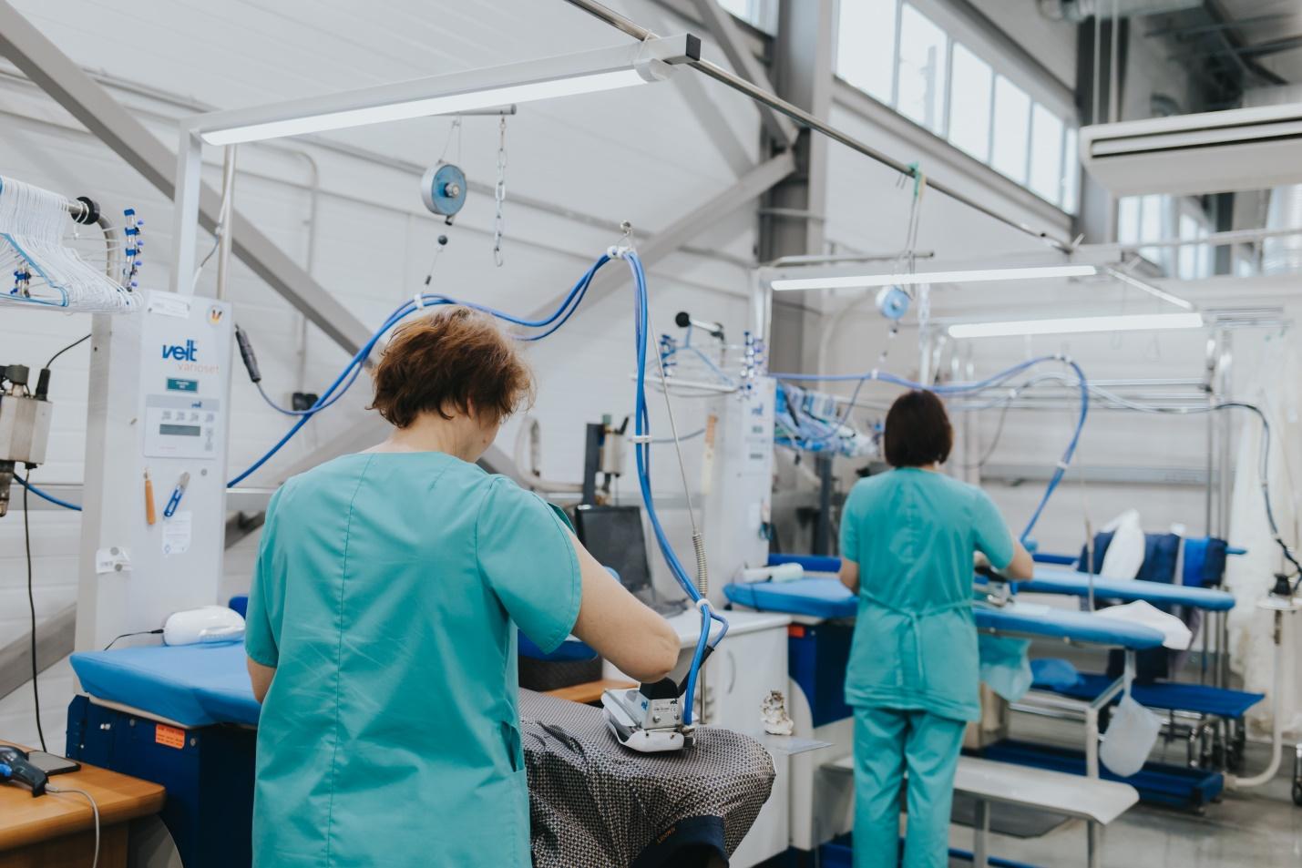 Кто сегодня нужен производству и что компании предлагают кадрам