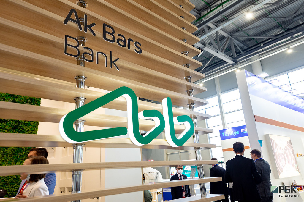 Ак Барс Банк оказывает услуги по факторингу онлайн
