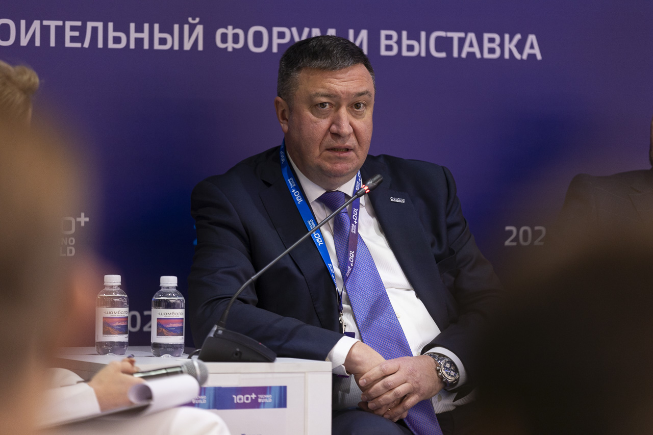 Что будет с рынком недвижимости. Мнения экспертов на форуме 100+