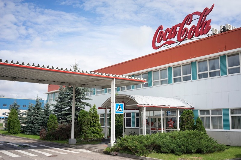 Coca-Cola инвестировала в Петербурге более 6 млрд руб. за 10 лет