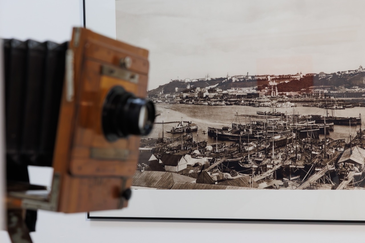 ННДК поддержала выставку в Русском музеи фотографии