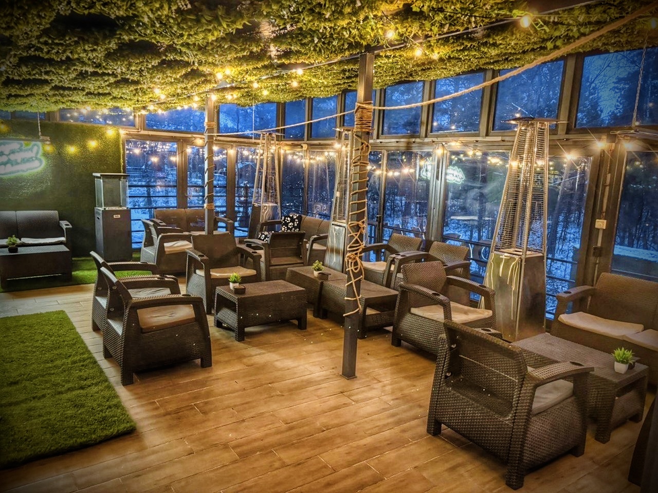 Необычный отель GEOMETRIKA Lounge: отдых в горах Алтая рядом с Манжероком