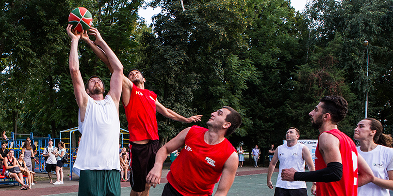РБК Юг провел в Краснодаре турнир по уличному баскетболу 3х3