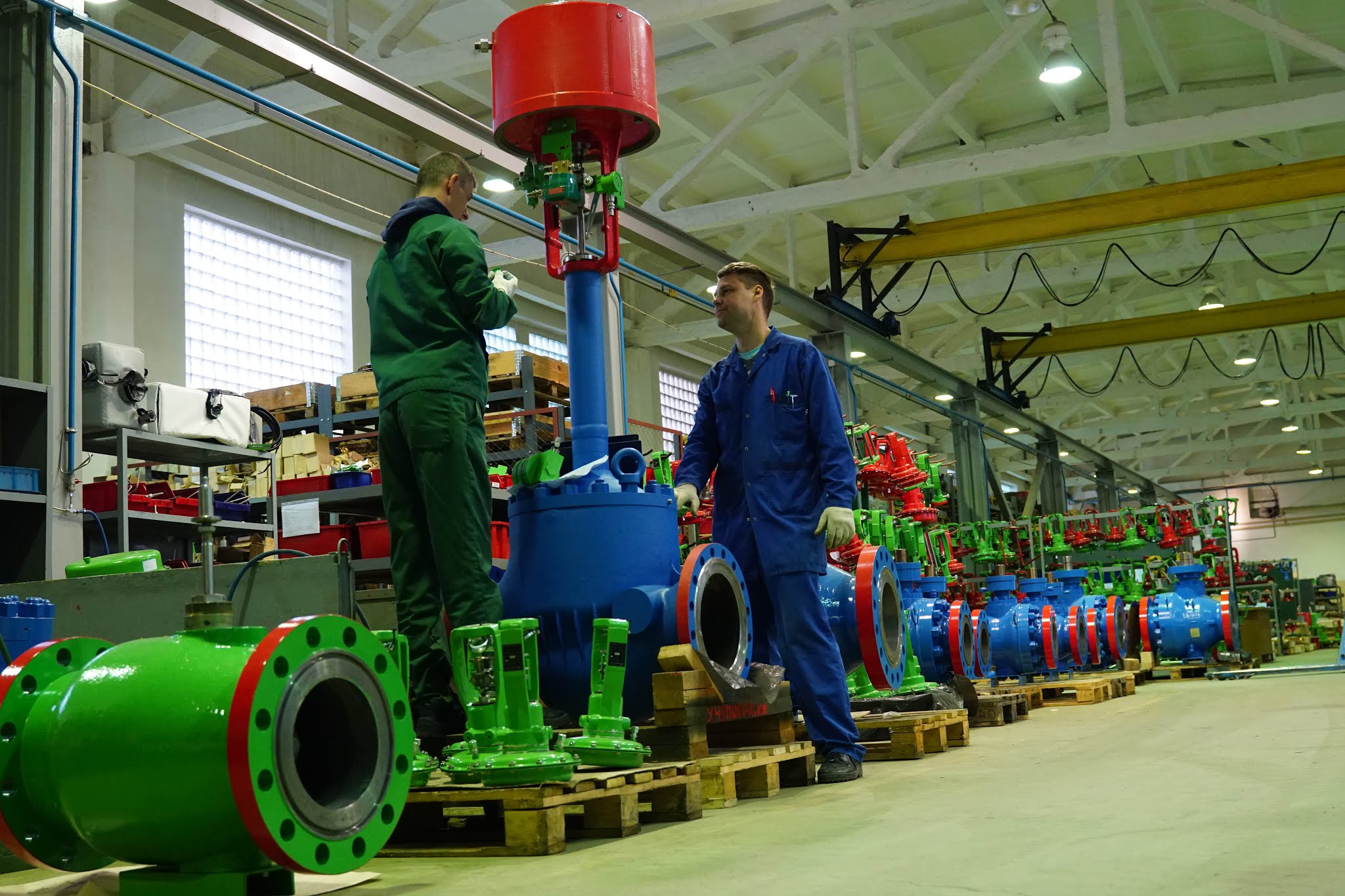 Завод РУСТ-95 возвращается к штатному режиму работы