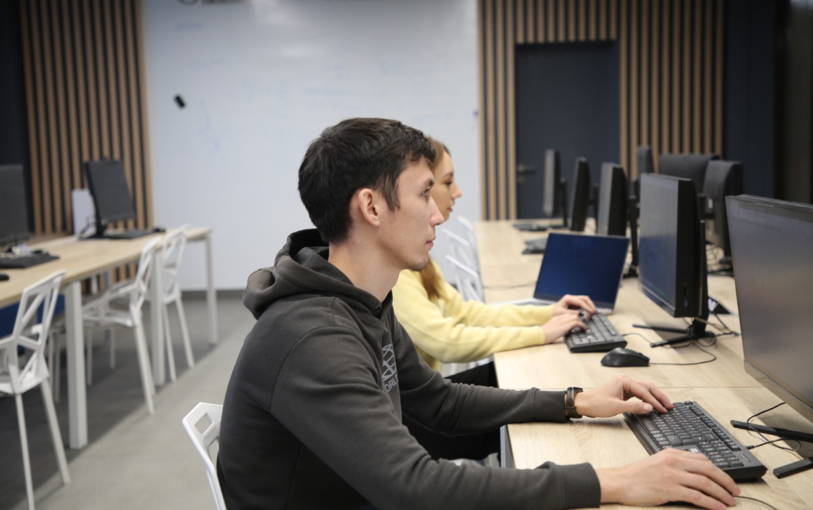 В вузах Евразийского НОЦ студенты бесплатно получат новые IT-профессии