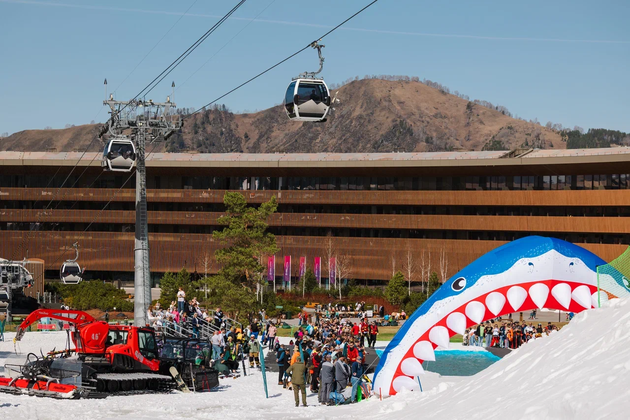 В 2025 году горный курорт «Манжерок» посетили более 1 млн туристов