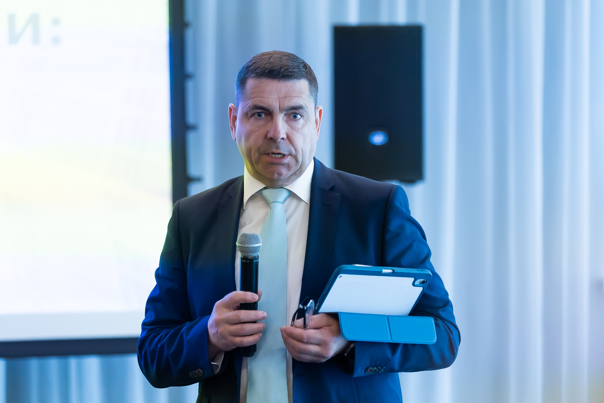 Максим Ладошин, заместитель генерального директора по производству АО «КМТП»