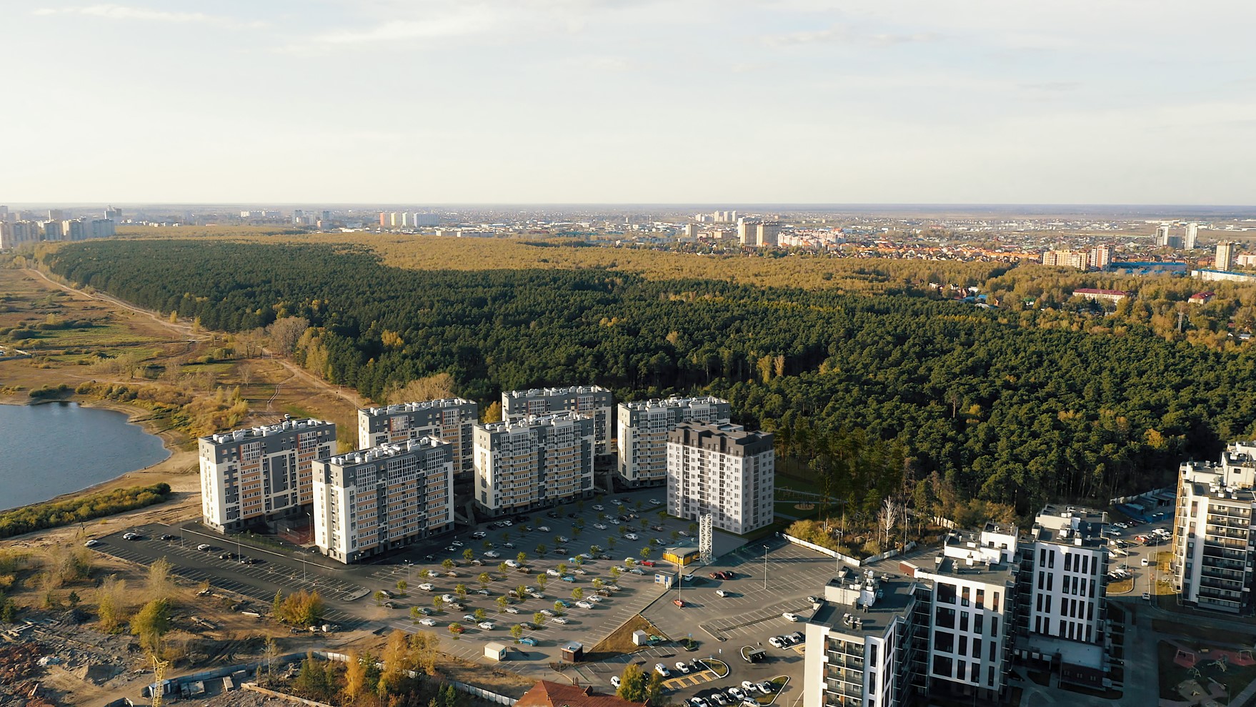 Элитная битва: пентхаус в доме Deluxe против загородного дома | Новости  партнеров на РБК+ Тюмень