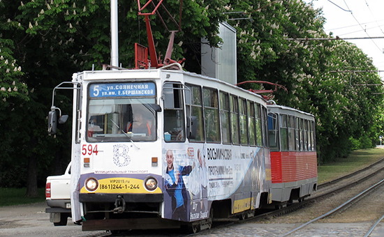 В Краснодаре тестируют оплату проезда в трамвае с помощью банковских карт