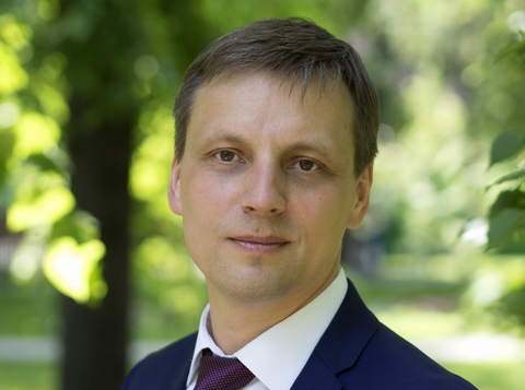 Директор департамента рисков Уральского банка реконструкции и развития Андрей Раев