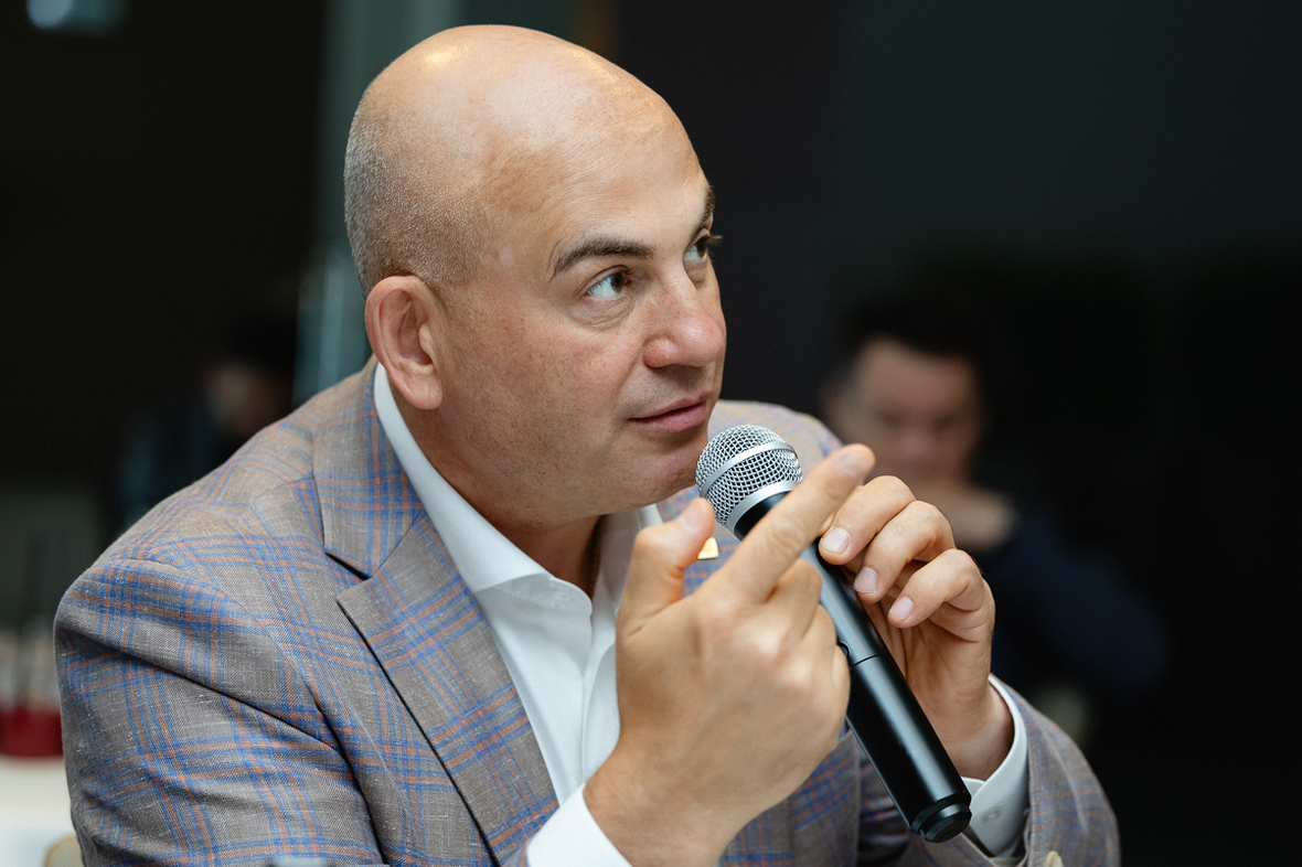 Сергей Гоз, «Сталена»