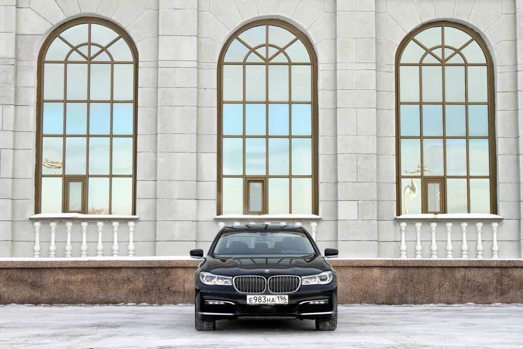 Большая Энциклопедия Трендов: смотрим в будущее из салона BMW 7 серии