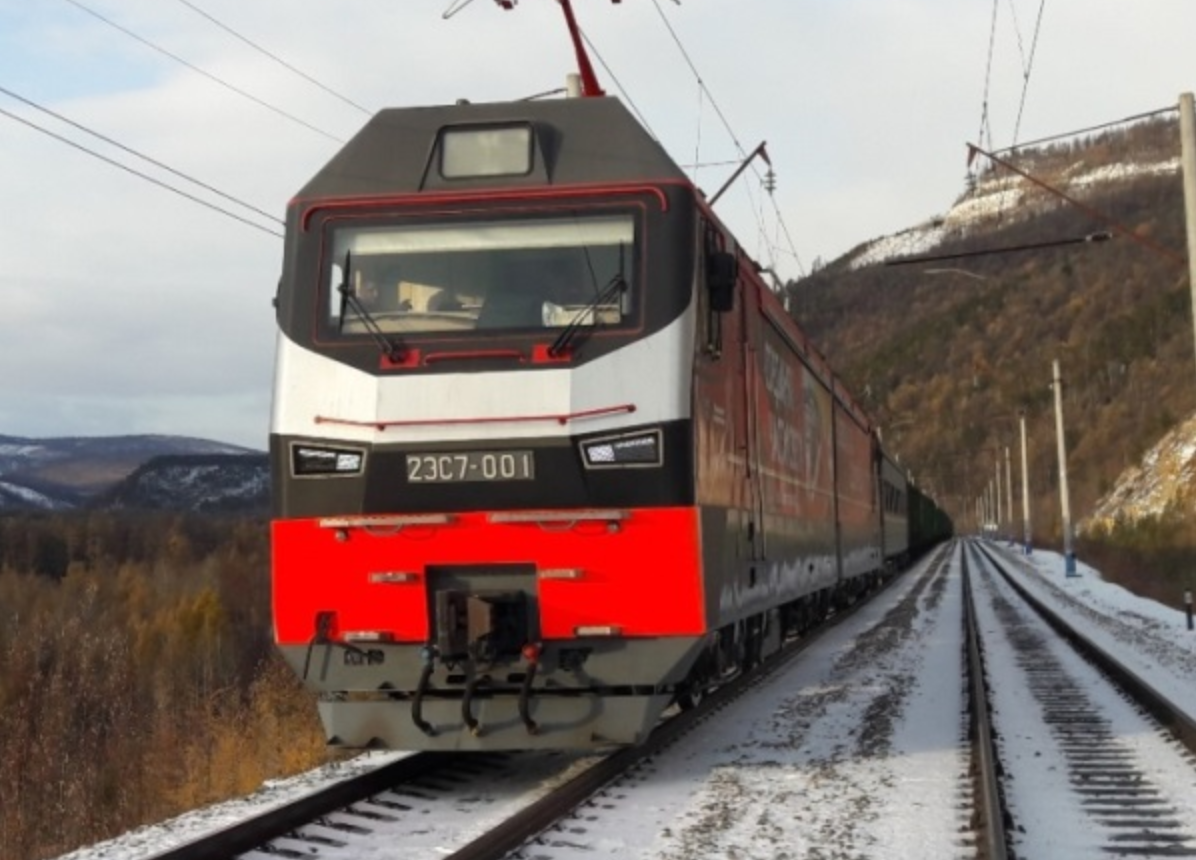 Электровозы «Уральских локомотивов» готовы обеспечить перевозки к портам