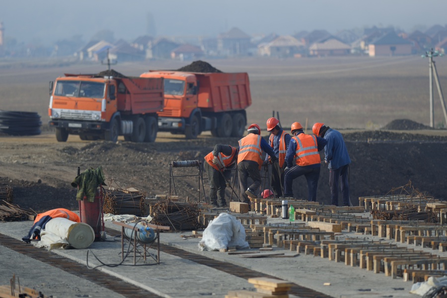 Адыгея получит ₽1,4 млрд на строительство дороги в обход Майкопа