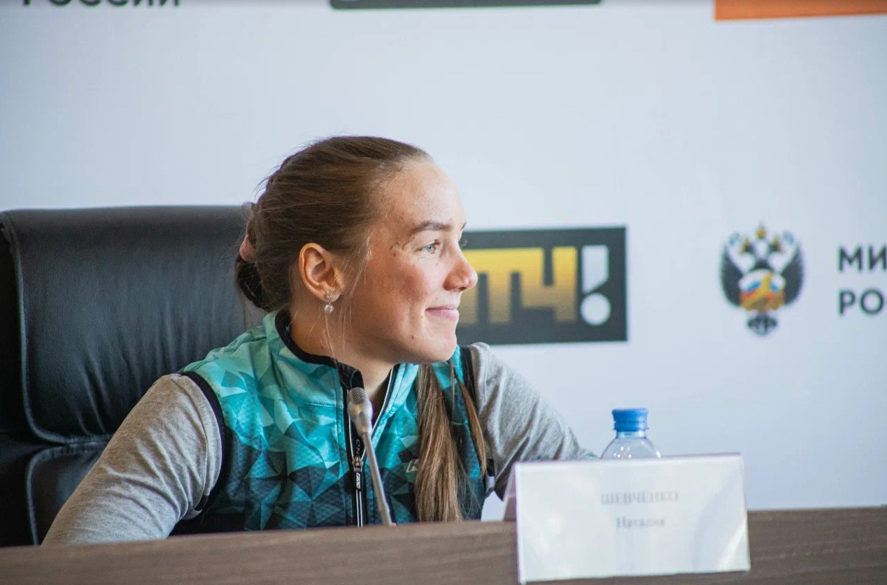Представительница Тюменской области Виктория Сливко выиграла гонку на 30 км в рамках Альфа-Банк Чемпионата России по биатлону в Увате