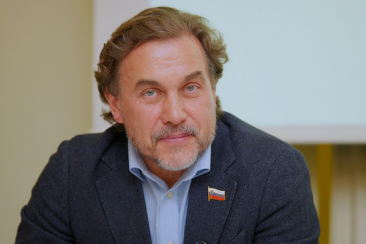 Дмитрий Павлов, Законодательное Собрание Петербурга