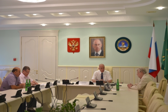 Глава Адыгеи и председатель Союза журналистов России обсудили перспективы развития медиасферы региона
